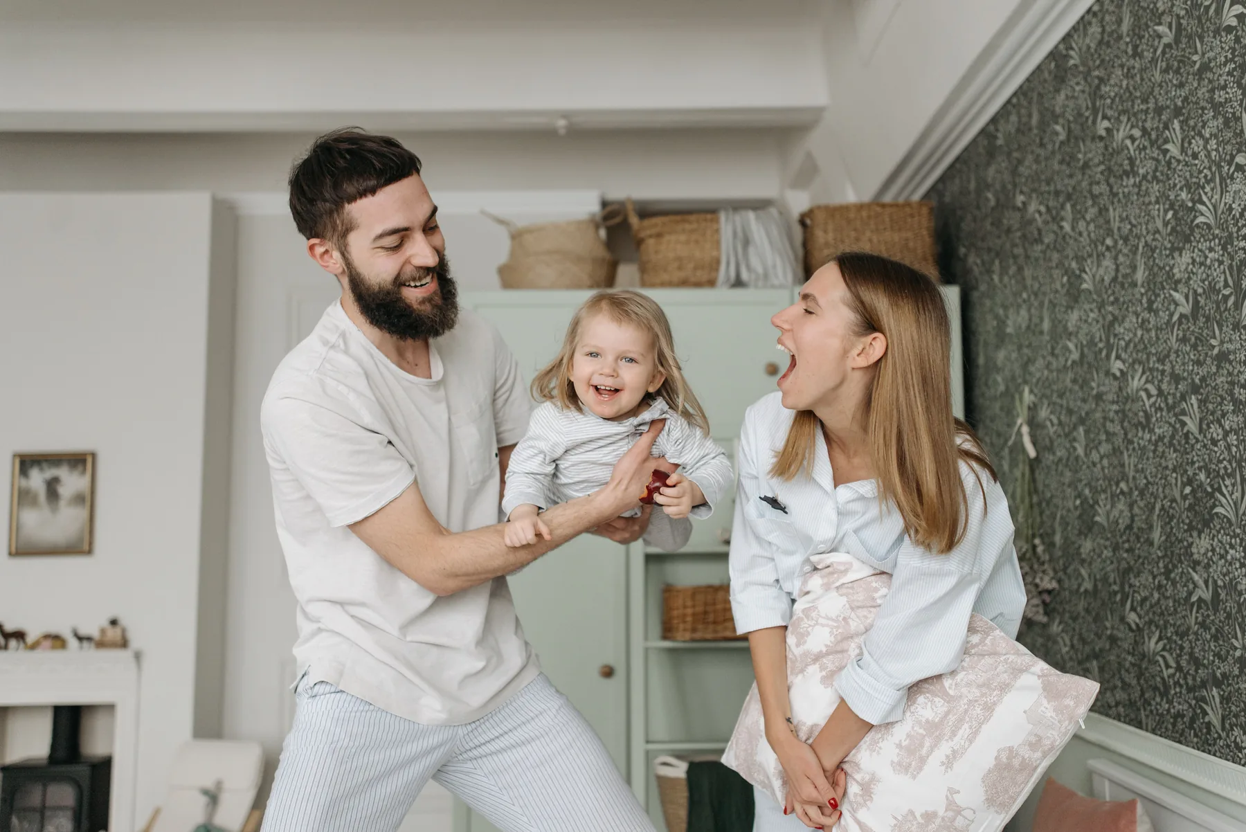 Familia en casa